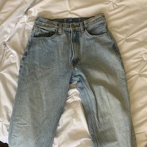 Brandy Mellville Mom Jeans (straight leg) Size S (fits size 2/4)